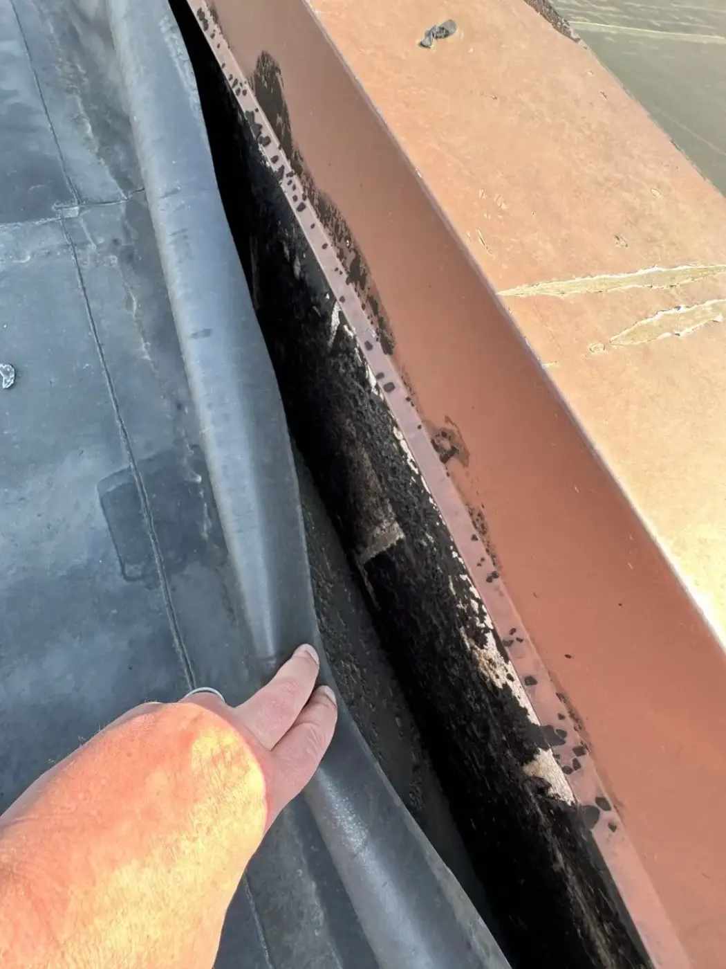 Commercial roof inspection documented in Franklin